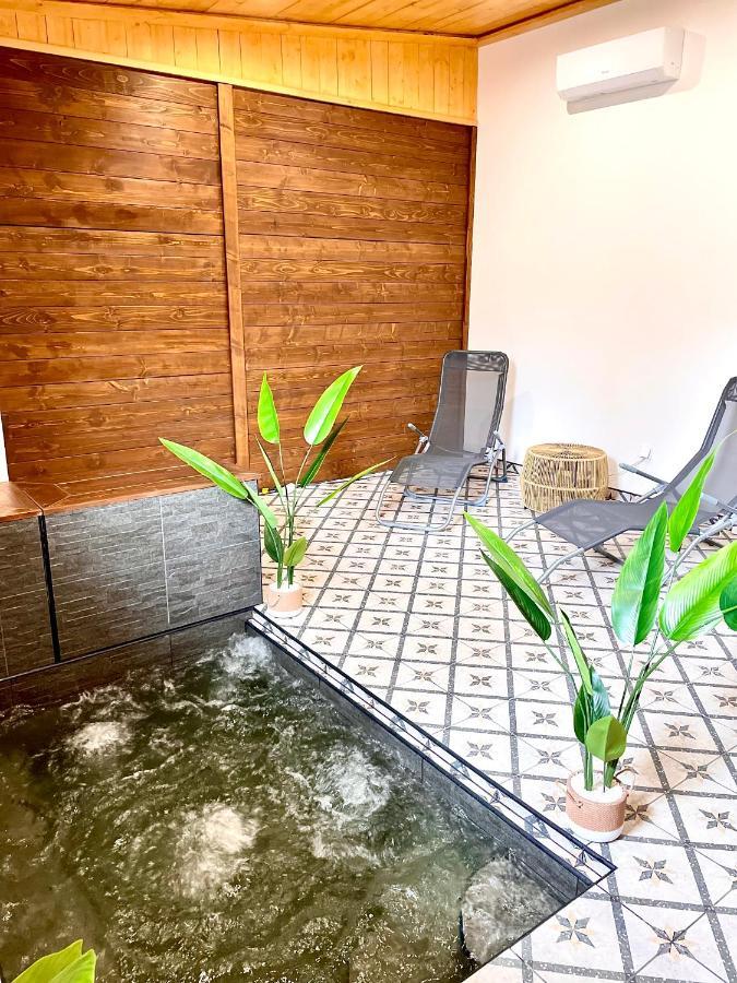 Thermal Apartmanok Raday 4 - Zendaya Hajdúszoboszló Dış mekan fotoğraf